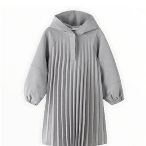 Zara | Size 6 | Kids Girl Cream Sporty Pleated Hoodie Dress